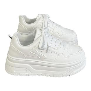 人本厚底小白鞋女款2025新款秋冬小众配裙子增高鞋子百搭休闲板鞋