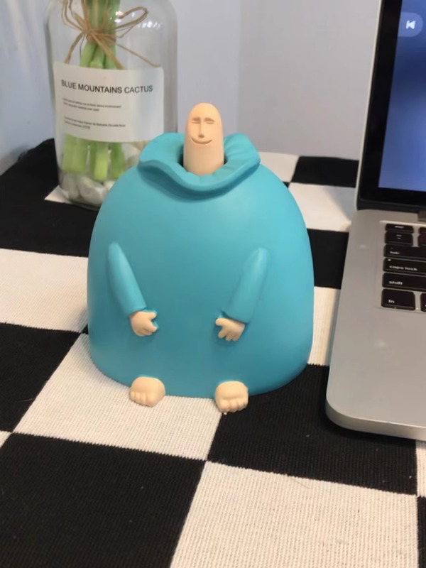 搞笑中指摆件微笑小蓝胖整蛊搞怪玩具创意沙雕摆件男友愚人节摆件