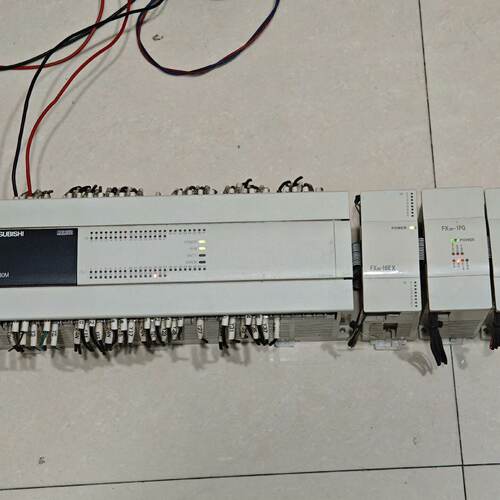 询价-FX3U-80MT/ES-A 另加扩展。