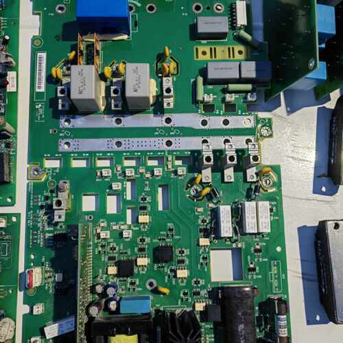议价3AFE68587158 RINT-5514C原装ABB变频器ACS800电源驱动板37KW
