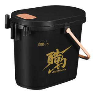 2026新款硬壳可坐装鱼桶野钓专用加厚溪流路亚钓箱多功能钓鱼桶