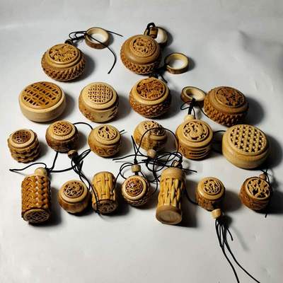 实心竹根雕刻香囊手把件文玩复古罐收藏挂件便携随身手工打磨文玩