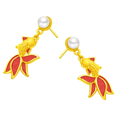 周大福SOINLOVE双鱼黄金珍珠耳钉