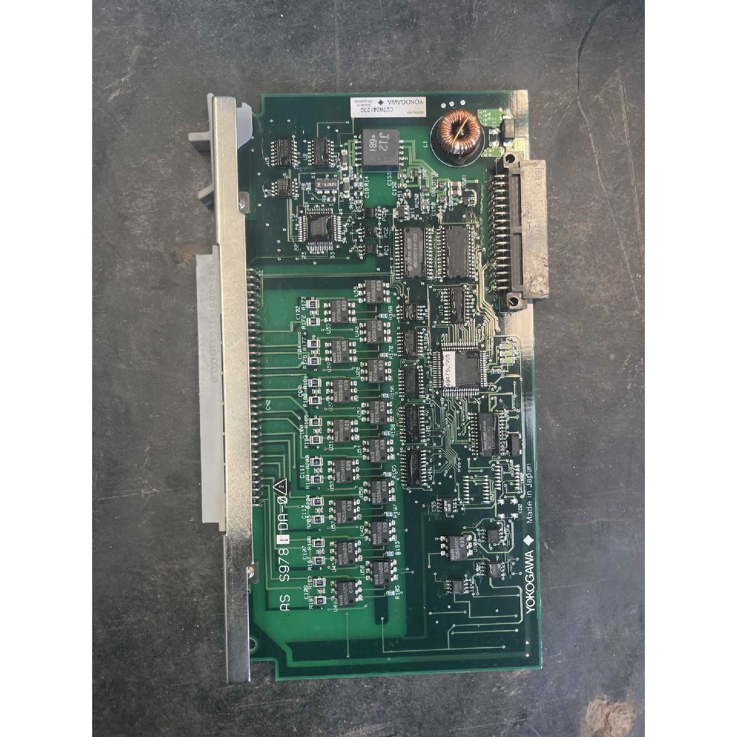 议价可维修横河AMM11S2实物图有划痕背面有掉件应该没用过