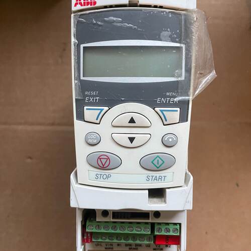 溢价-变频器380V3KW，型号:ACS355-03E-07
