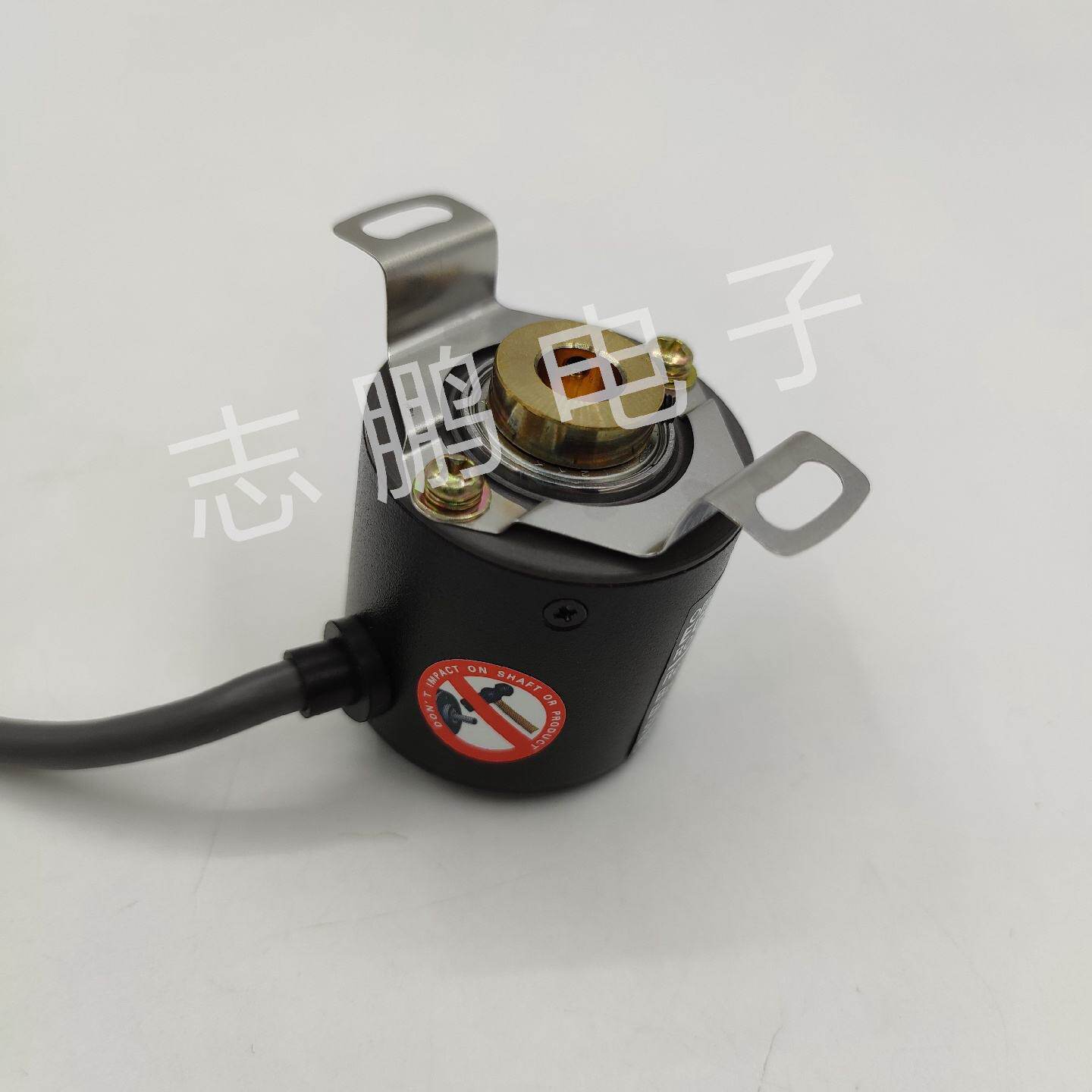 议价专业销售OMRON编码器 E6A2-CW5C 200P/R 2M 全新原装正品
