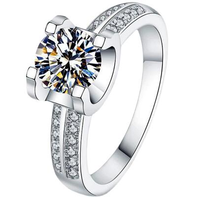 莫桑石双排牛头款钻戒克拉礼物