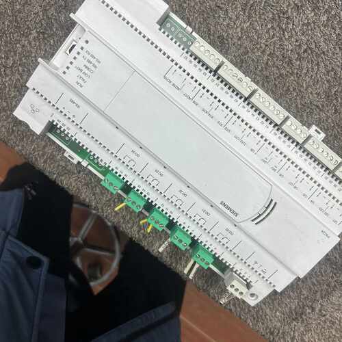PXC24.2-PE.A 西门子 楼宇控制器 工控控制模块