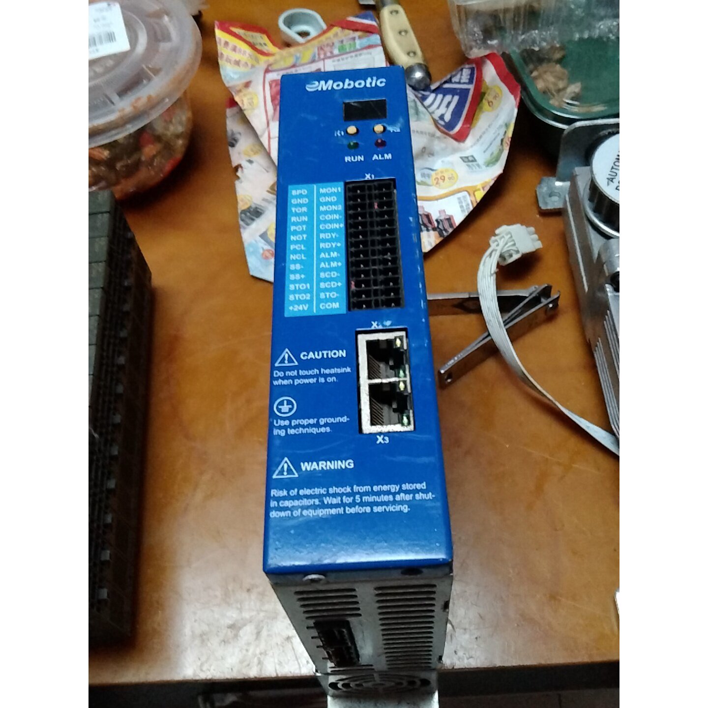 拍前询价：新时达emobotic驱动器型号EM3S2A00005ME图片