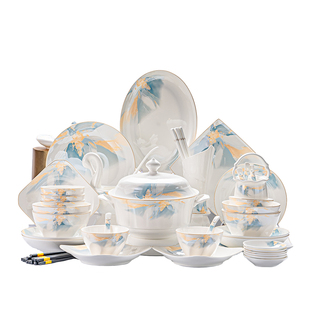 景德镇轻奢陶瓷餐具套装碗家用2026新款高颜值新中式风餐具碗盘碟