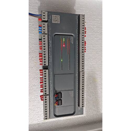 议价原装拆机PLC型号TM200C60R附带模块TMCR2