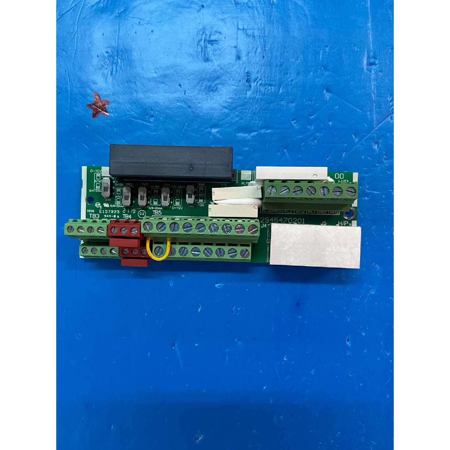 〔议价-可维修〕2945470201 二手变频器CP2000系列IO