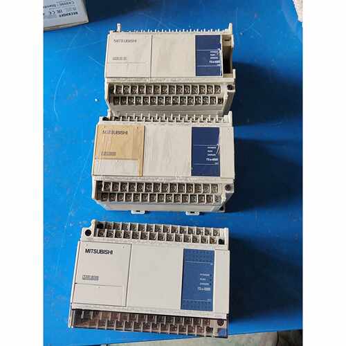 【议价】三菱PLCFX1N40MR001有3台成色新的一台