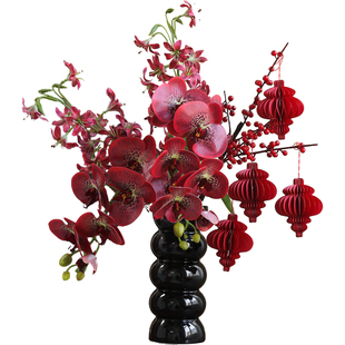 陌歌  2026新年冬青果蝴蝶兰仿真花束红色喜庆假花乔迁花装饰摆件