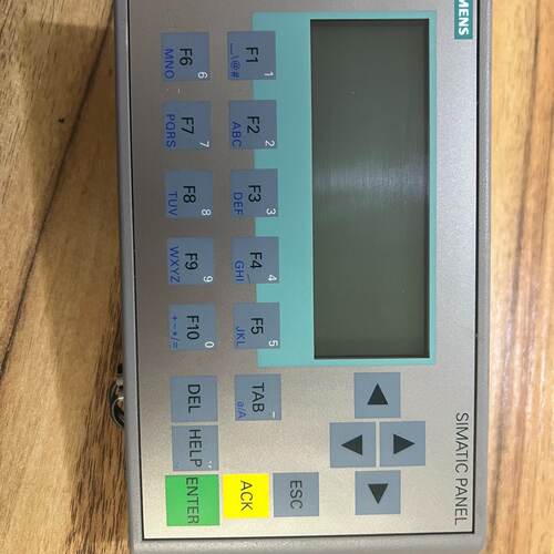 询价-6AV6647-0AH11-3AX1触摸屏，，有磕