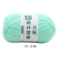 Светло-зеленый