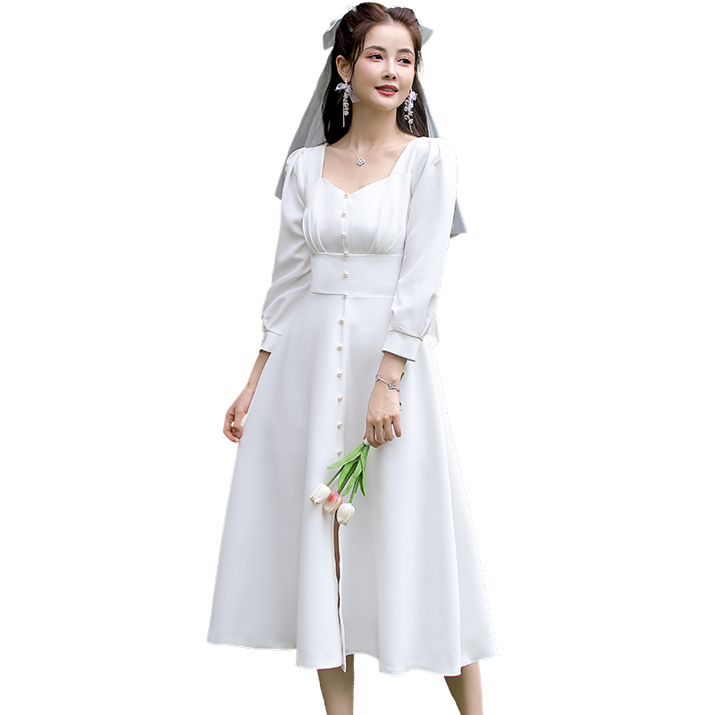 领证登记小白裙秋冬法式缎面裙子高级感长袖轻婚纱礼服订婚连衣裙