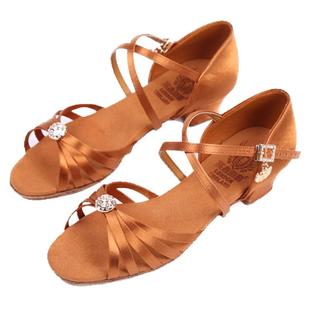 英皇舞霸儿童拉丁舞鞋少儿女孩练功鞋超纤软底厚底演出专业小白鞋