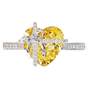 Young超闪科技钻阿盖尔粉钻心形摩根石钻戒黄锆高碳钻蝴蝶结戒指