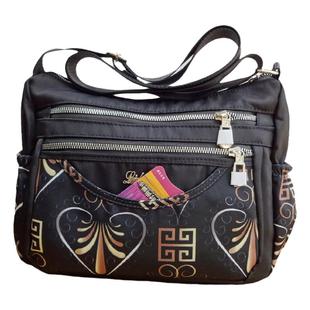 新款花布包女式斜挎包中老年包50-60岁妈妈奶奶老太太多兜小背包