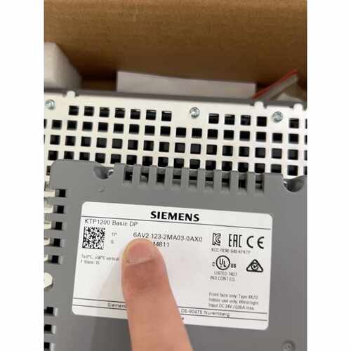 询价6AV2123-2MA03-0AX0  仅开封，一台