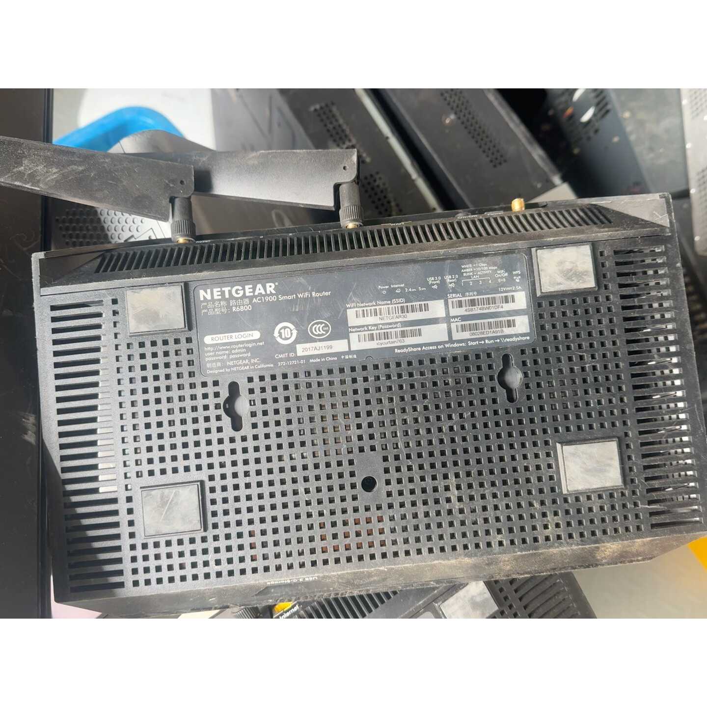 议价夜鹰网件路由器R7000R6800大部分时间闲置维修