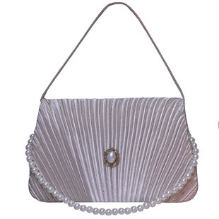 冬天小香风包包女秋季2021年新款小众出行休闲百搭斜挎珍珠手提包