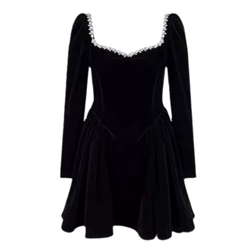 大码胖mm赫本风高级感镶钻收腰丝绒连衣裙女秋冬气质生日礼服裙子