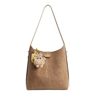 星期六水桶包包女2026新款单肩斜挎包大容量托特包通勤手提hobo包