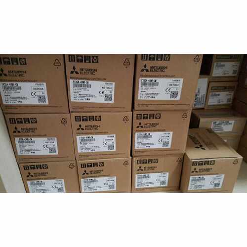 议价三菱PLC FX3GA-40MR-CM 替换 FX1N-40MR-001 24入/16出 继电