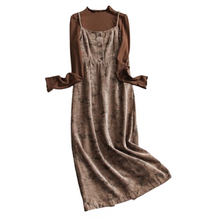 晕染丝绒裙套装显瘦修身半高领长袖两件套吊带裙长裙女连衣裙Q174