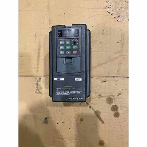 询价爱德利变频器AE2-4T0022G/0037P，2.2KW/
