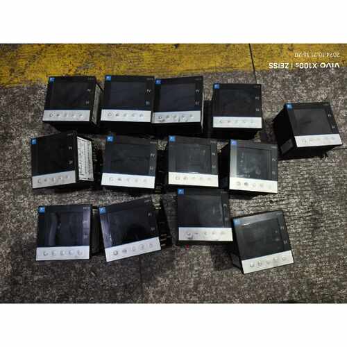 议价富士PXF9温控表PXF9AET2-FWM00