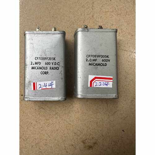 议价美国银版 2uf/600v 电容一对，尺寸：26x45x72