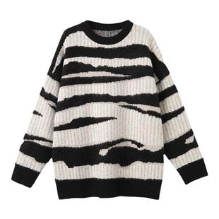 西町村屋复古斑马纹毛衣女秋冬新款休闲百搭宽松针织衫XA9D10351