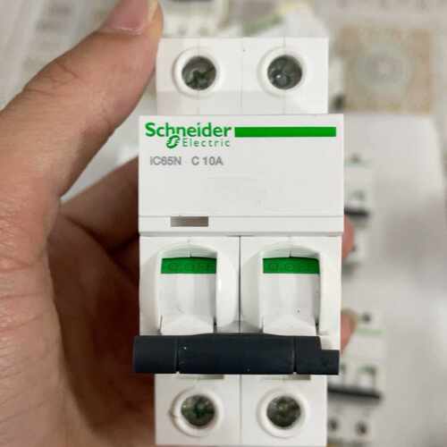 【议价-可维修】  IC65N C10a 空气开关 2P /均有货