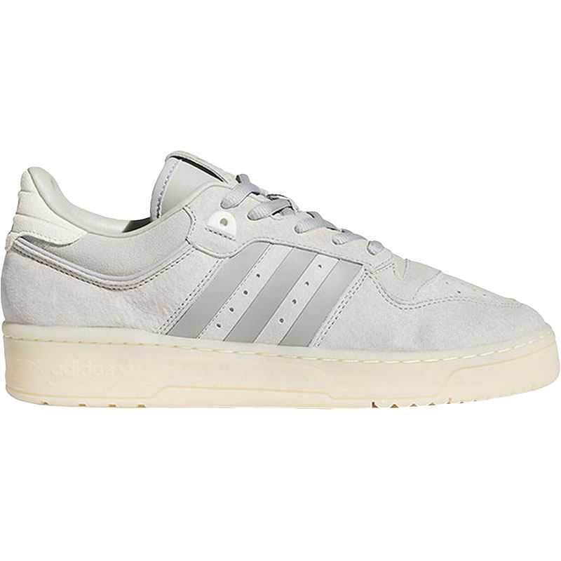 Adidas/阿迪达斯正品三叶草春季男女运动轻便低帮板鞋FZ6323