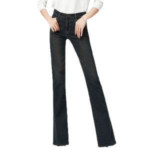 喇叭牛仔裤女修身弹力时髦洋气减龄港风提臀显瘦时尚水泥灰微喇裤