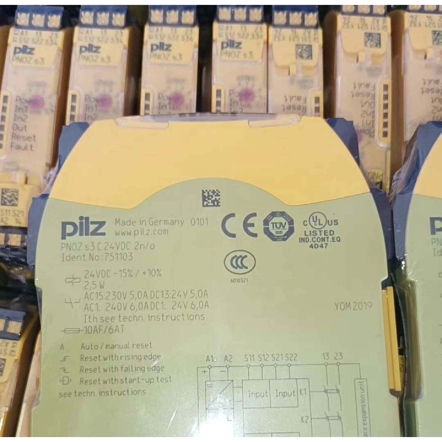 议价继电器pilz皮尔兹安全继电器S3750103全新现货全新现货