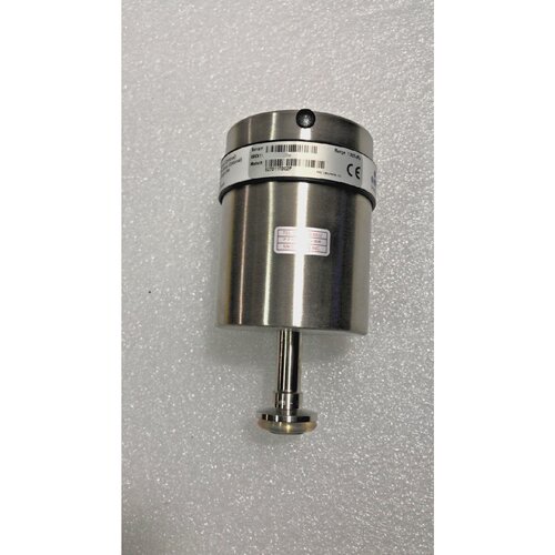 MKS BARATRON CAPACITANCE MANOMETER 627D11TDC2P RANGE 1.333 K