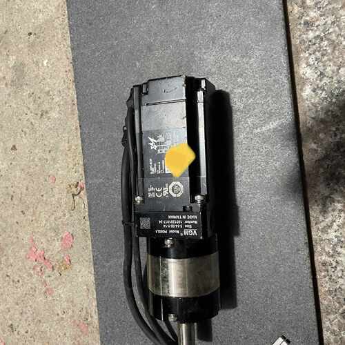 安川伺服电机SGMMS-04ADC6S总共有4台拍前询价下单