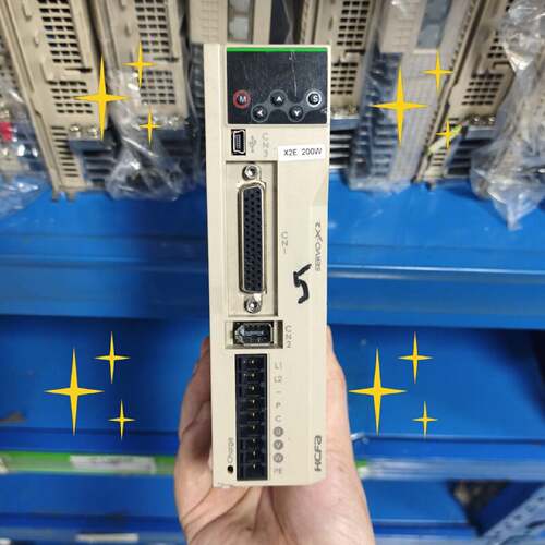 议 价HCFA伺服驱动器SVX2EA020AA200W工业自动可 维修