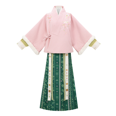 明制半袖短袄马面裙秋冬汉服
