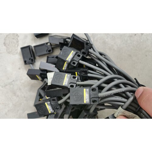 议价TLW5MC1接近开关功能已测试完好成色如图原维修