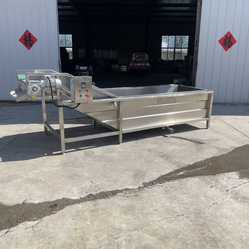 脱盐气泡清洗机 酱菜浸泡脱盐设备 小黄瓜笋片清洗流水线
