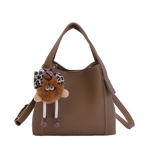 复古棕色菜篮子包包女式2025新款单肩斜挎包高级感轻便手提水桶包