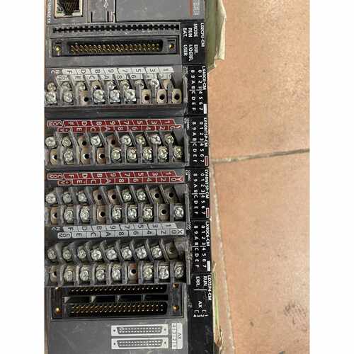 议价三菱PLC模块.L02CPU-CM 1片