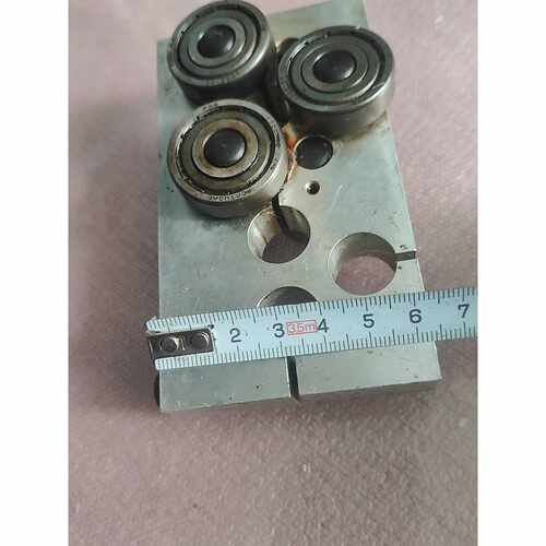 【请询价】3轮调直器一个便宜出懂的老板带走