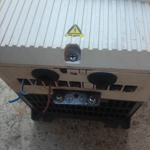 议价Sine Inverter Em630-011-3B 11Kw Converted To 220V适用