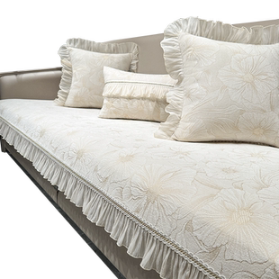 沙发垫四季通用2025新款轻奢现代防滑高级感客厅皮坐垫专用套罩巾